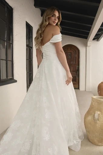 Beloved by Casablanca BL516 #1 thumbnail