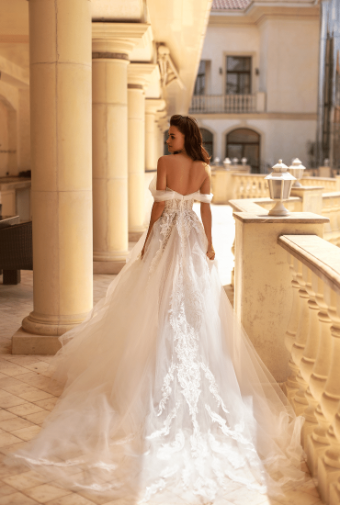 Giovanna Alessandro Leah #2 thumbnail